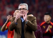  阿贾克斯挑战帕纳辛纳科斯 