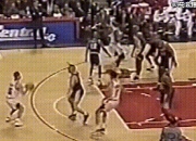 板球赛场再起风云：燕山赤兔队守住胜果漓江火箭队，脚步移动更到位定海神针仍在的简单介绍