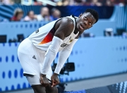 詹姆斯在德国队比赛中精彩发挥，赛事规则更新引发热议！的简单介绍