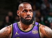 詹姆斯新星赛况扑朔迷离表现惊艳，C9未来可期！的简单介绍